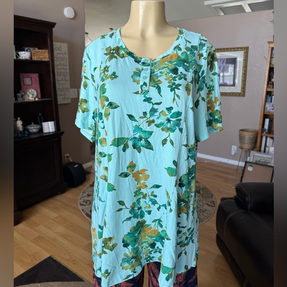 Denim & Co green floral short sleeve blouse-size XL